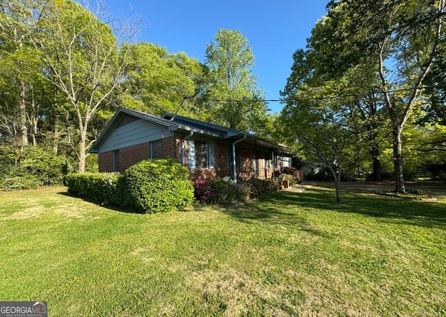 Building Photo - 133 McCaskill Dr