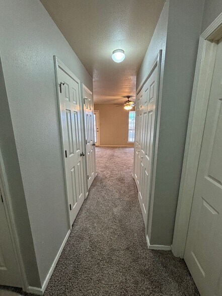 Building Photo - 9 S Joplin Loop