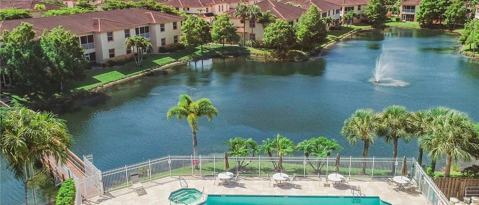 Building Photo - 15561 Bellamar Dr