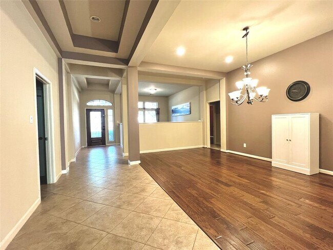 Building Photo - 26203 Ginger Gables Ln