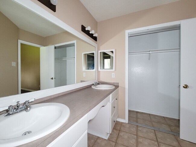 Building Photo - BEAUTIFUL 3 BEDROOM 2 BATH HOME IN SPRING, TEXAS