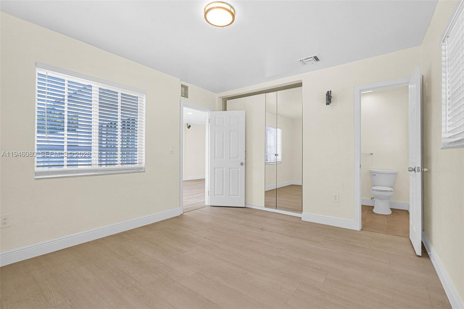 Building Photo - 5781 SW 25th St