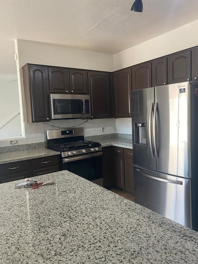 Building Photo - 7805 S Hidden Places Loop