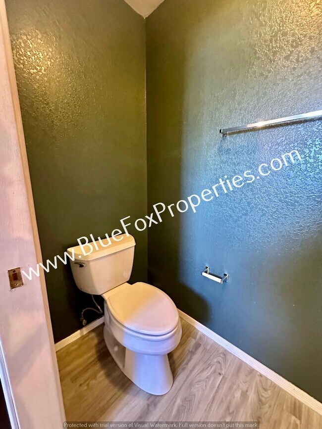 Building Photo - 3062 W Country Fair Dr