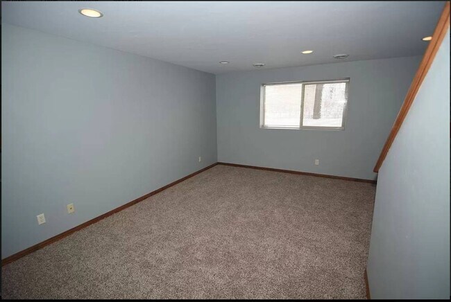 Building Photo - 1936 Little River Path