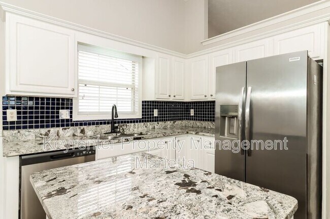 Building Photo - 4166 McEver Park Dr