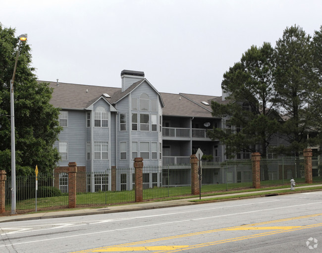 Primary Photo - Central Park Lofts