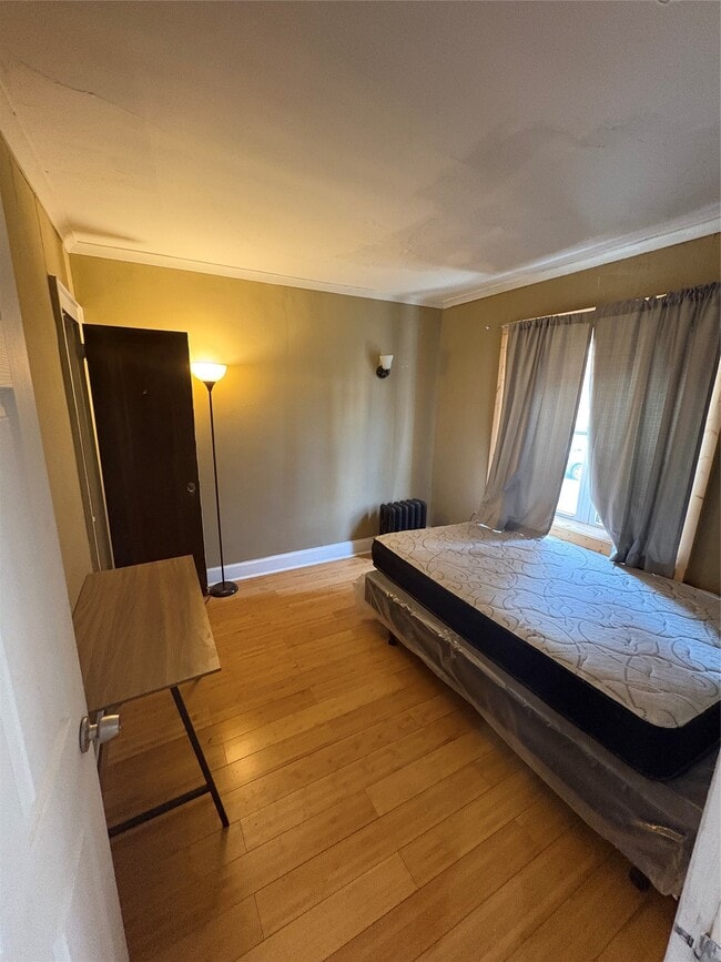 Building Photo - 198 Court St