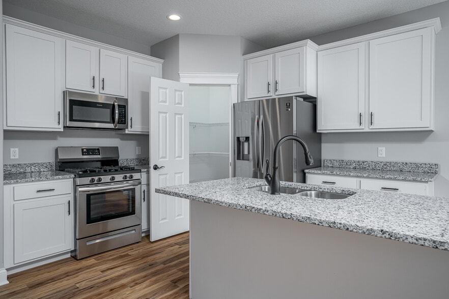 Building Photo - 5302 Addyson Dr