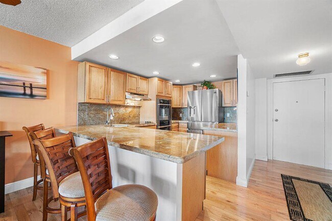 Building Photo - 800 SE 20th Ave