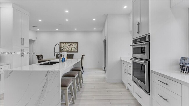 Building Photo - 15817 SW 138th Terrace