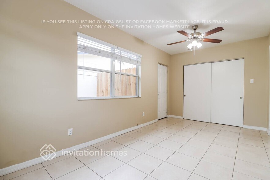 Building Photo - 5650 19th Ave N