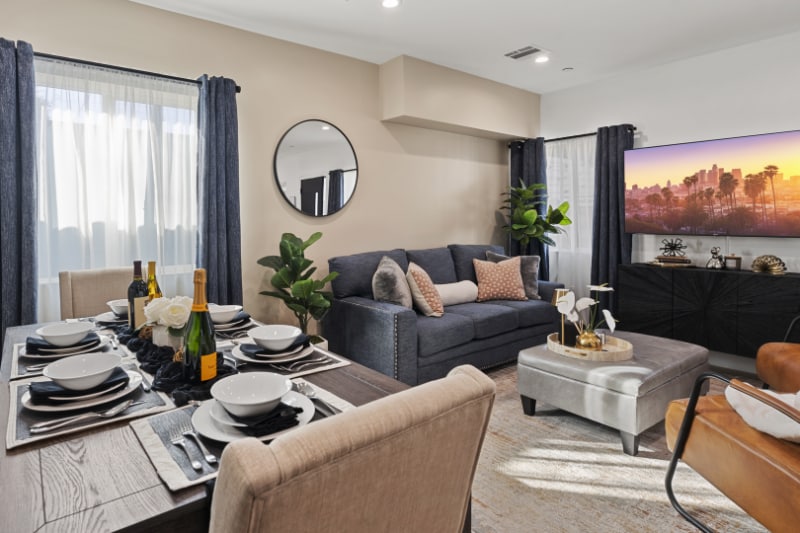 Primary Photo - 5624 Raber St