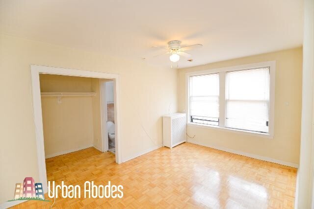 Building Photo - 744 W Belmont Ave