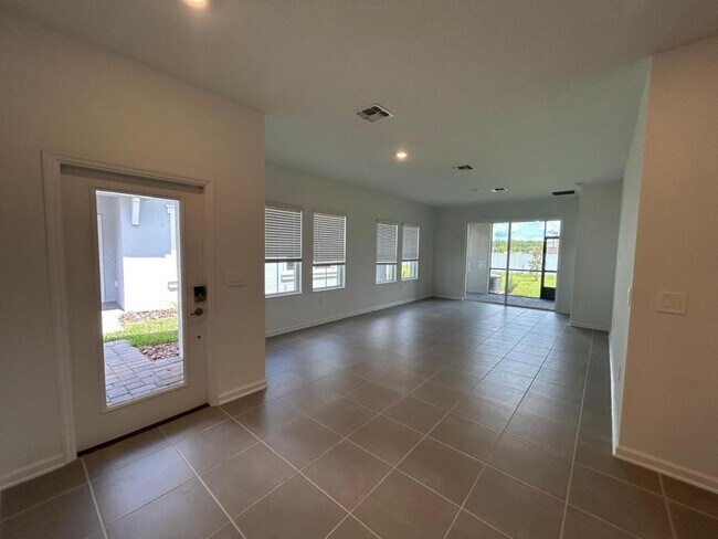 Building Photo - 4341 Curacao Pl