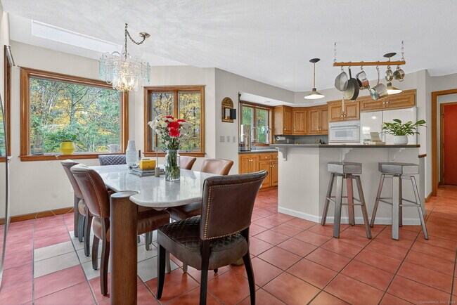 Building Photo - 71 Cherry Swamp Rd