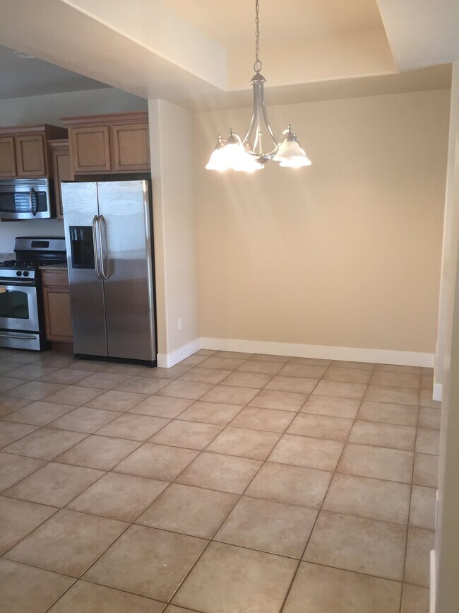 Building Photo - 1057 Garden Bend Pl
