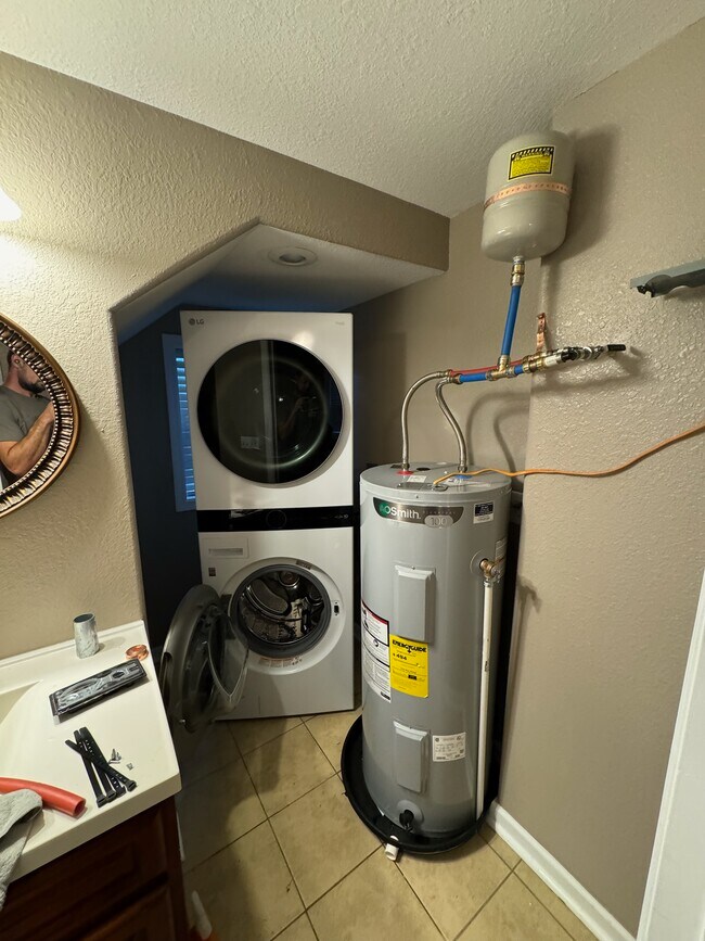 Building Photo - 301 Cumberland St