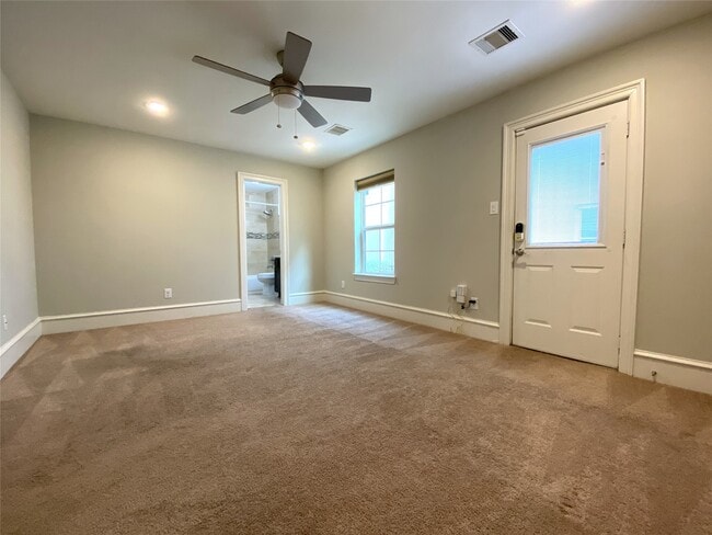 Building Photo - 5226 Kiam St