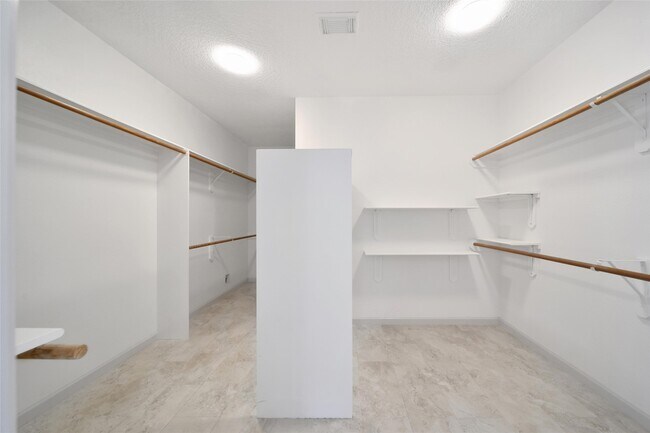 Building Photo - 6215 Jacob Canyon Dr