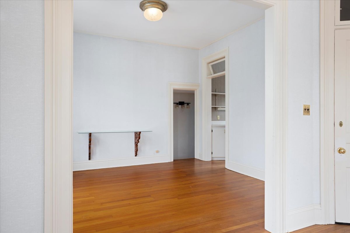 Building Photo - 246 Prospect Ave NE