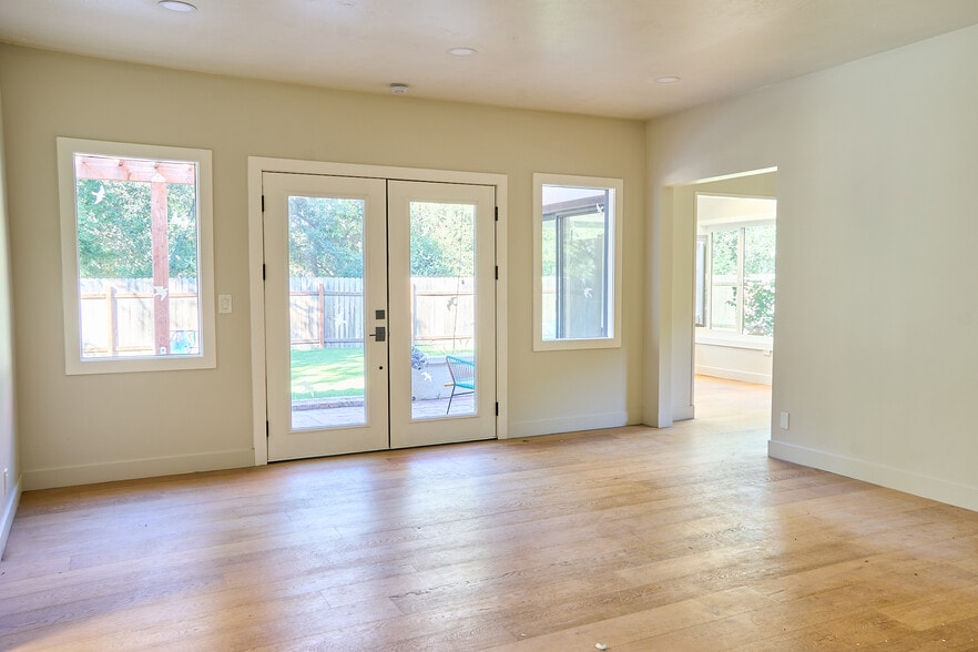 Building Photo - 31660 Pitsch Canyon Rd