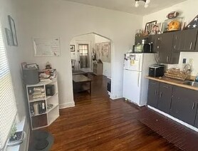 Building Photo - 1208 S Lincoln St