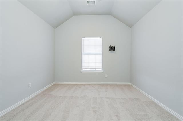 Building Photo - 2923 Newport Dr