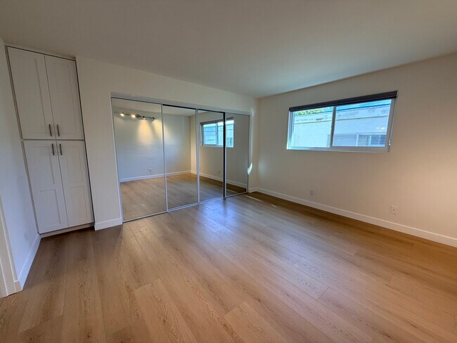 Master Bedroom - 1724 Arizona Ave