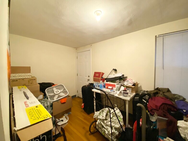 Building Photo - 838 Huntington Ave