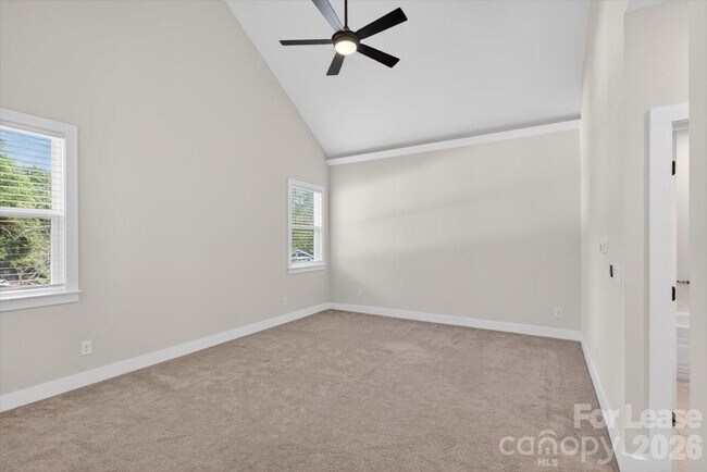 Building Photo - 5201 Valley Stream Rd