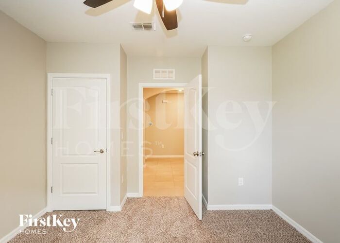 Building Photo - 855 Sheen Cir