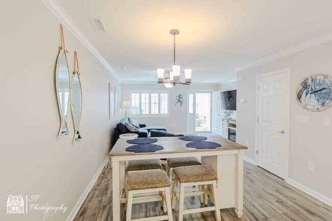 Building Photo - Fully Furnished 2 Bedroom Townhome in North Myrtle Beach