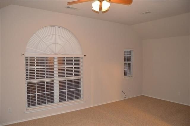 Building Photo - 6100 Horse Trap Dr