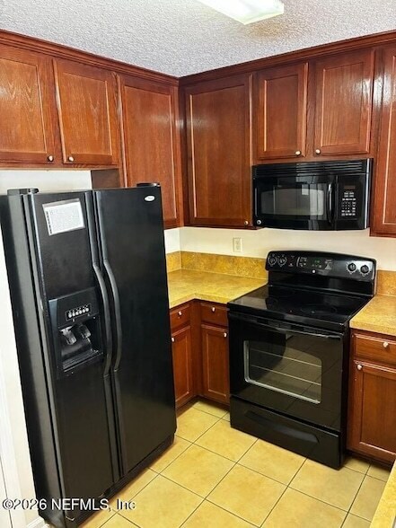 Building Photo - 9358 Scaup Way