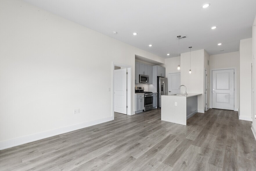 Building Photo - 1148 N 2nd St