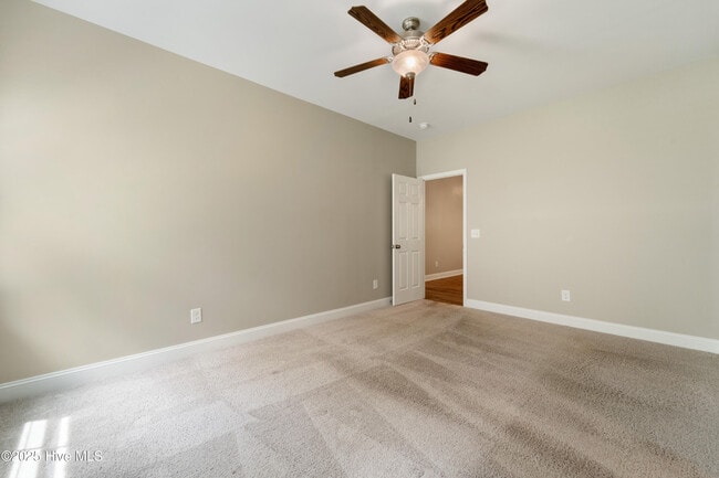 Building Photo - 428 Ridgeway Dr