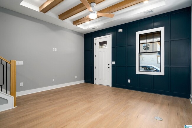 Building Photo - 1038 Windsor Dr