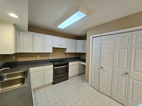 Building Photo - 2 bed, 1.5 bath townhome in Helena