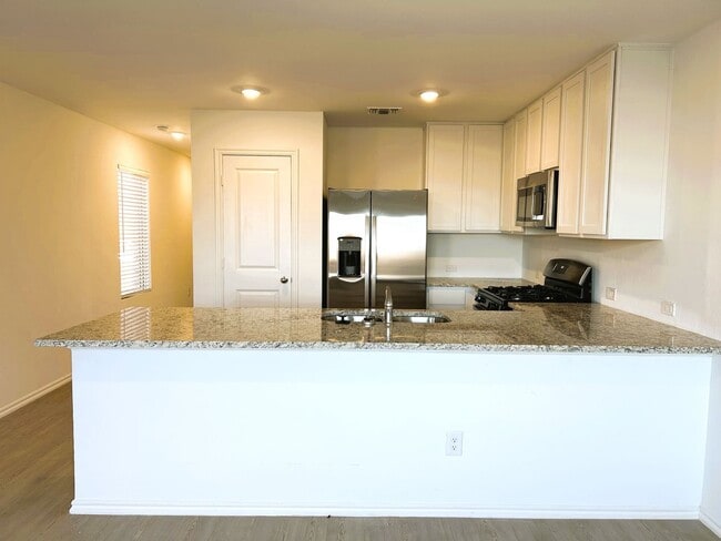 Building Photo - AVAILABLE NOW - $250 Off First Full Month | Brand-New Two-Story Home