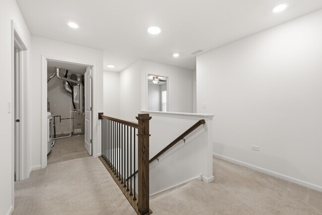 Building Photo - 2666 Martini St