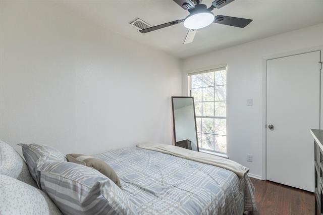 Building Photo - 1402 Westheimer Rd