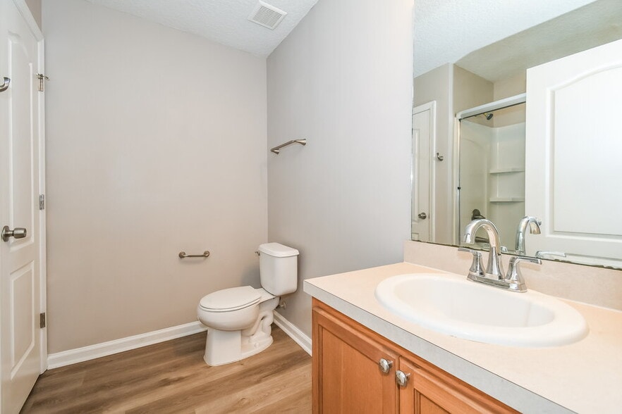 Building Photo - 75093 Brookwood Dr