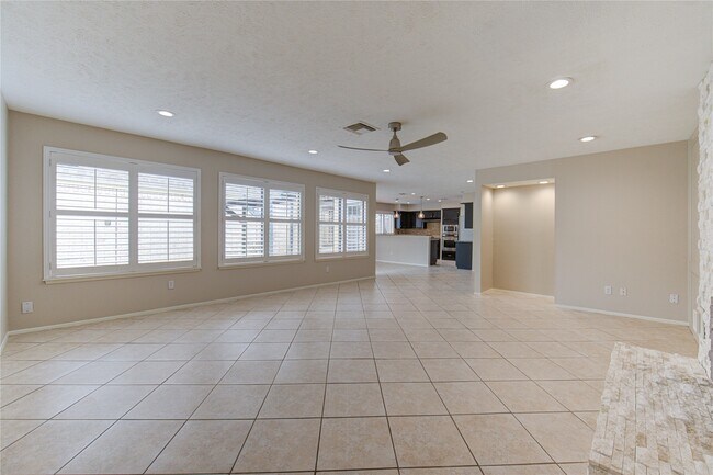 Building Photo - 11830 Oak Meadow Dr