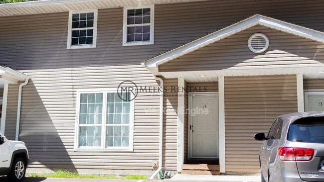 Building Photo - 264 Tackett Branch Rd