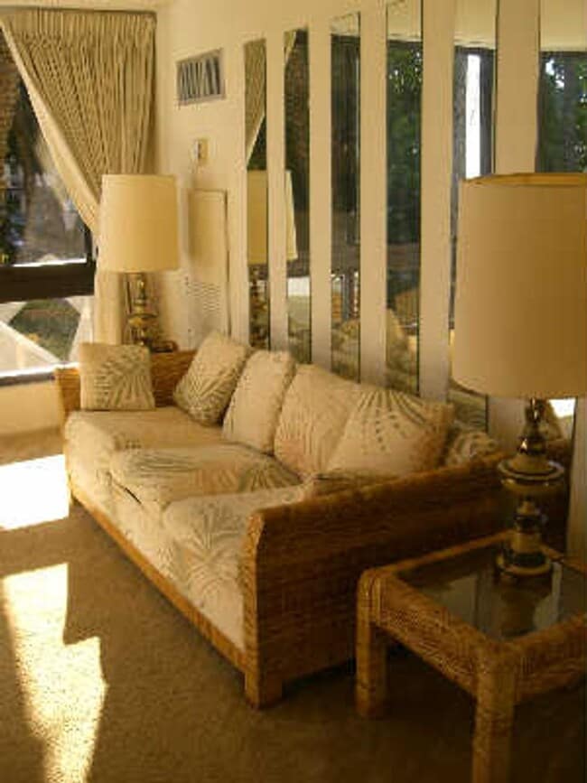 Building Photo - Fabulous Unit in Waikiki!