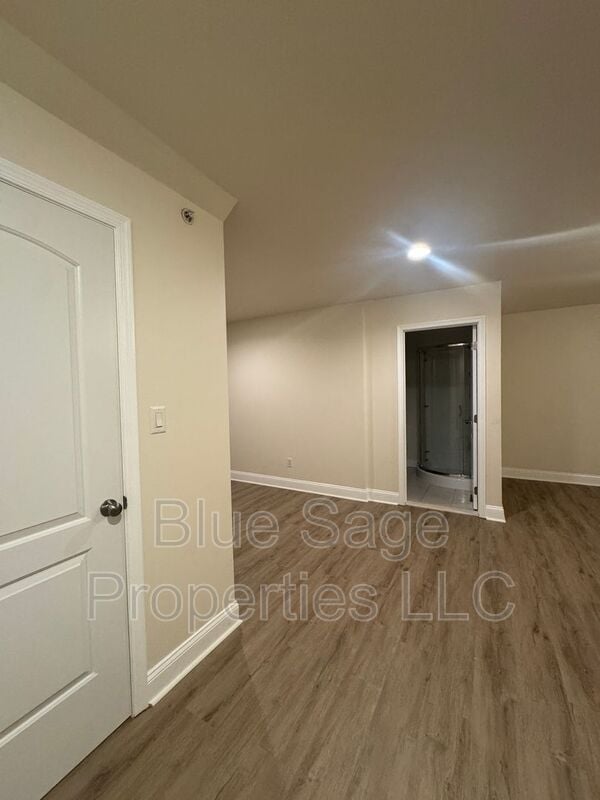 Building Photo - 432 E Baltimore Ave