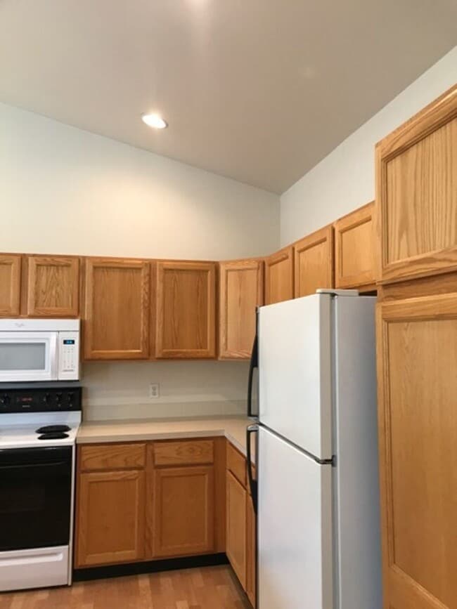 Building Photo - 602 Windemere Cir