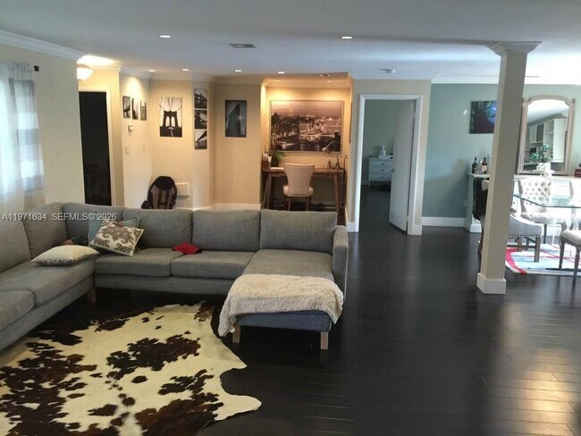 Building Photo - 8401 SW 107th Ave