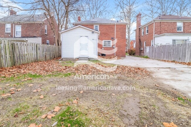 Building Photo - 16708 Avon Ave